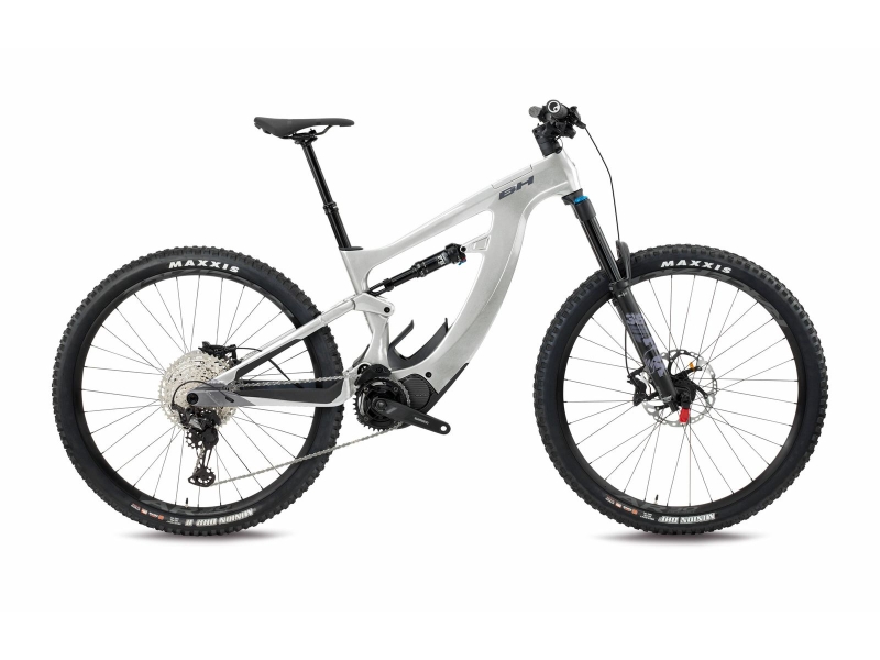  XTEP LYNX CARBON PRO 9.7