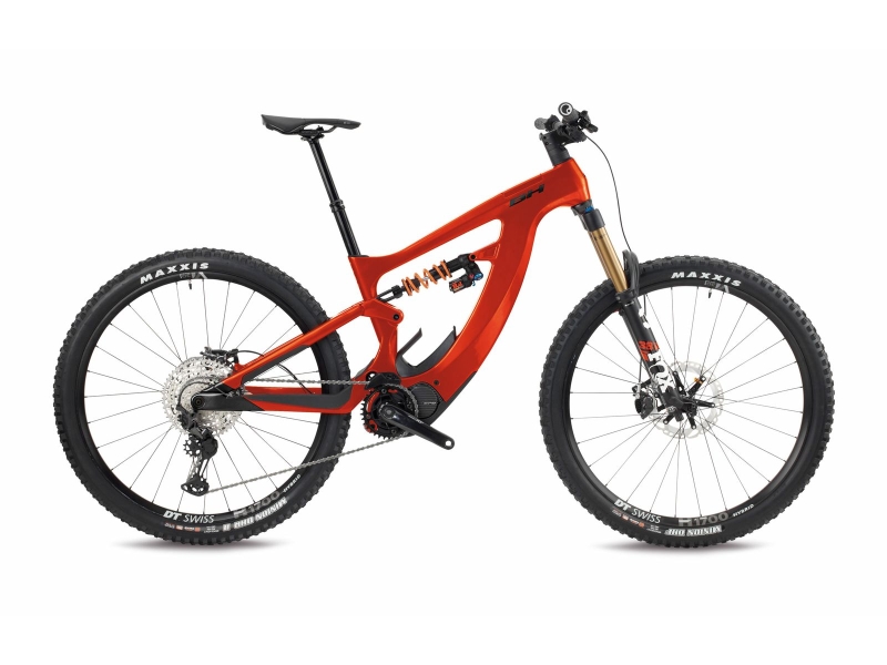 XTEP LYNX CARBON PRO 9.9