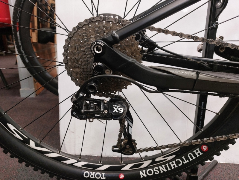 VTT suspendu Scott Spark