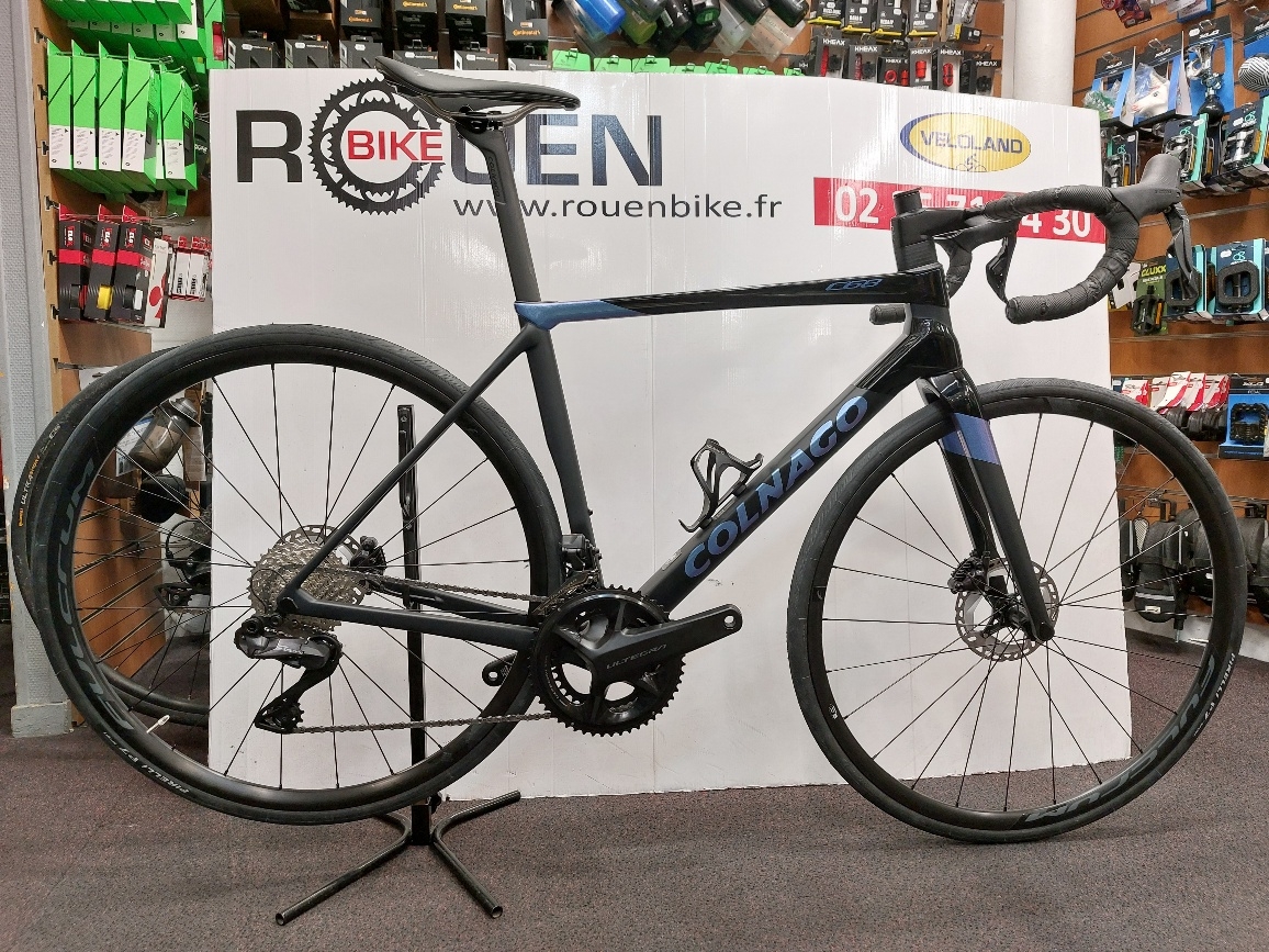 Vélo course route Colnago C68
