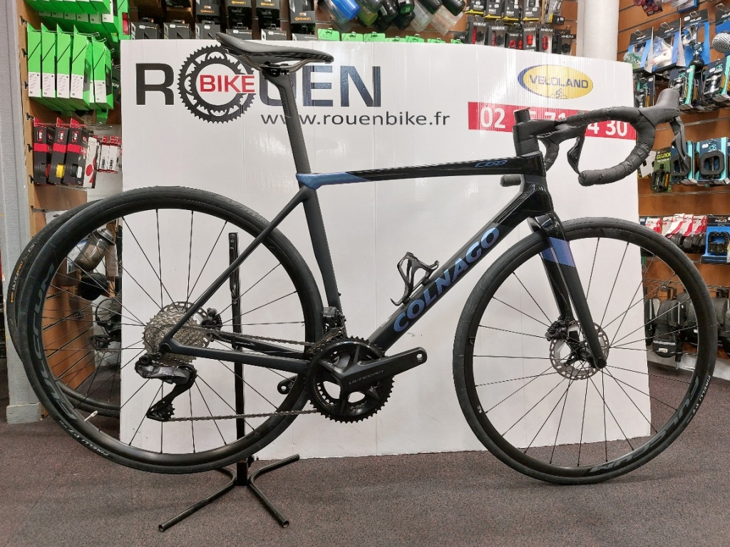 Vélo course route Colnago C68