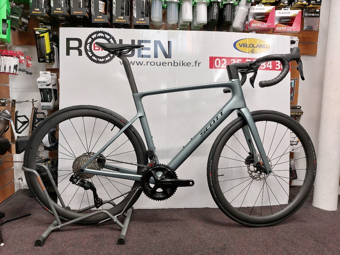 Vélo Course Route Scott Addict RC 30